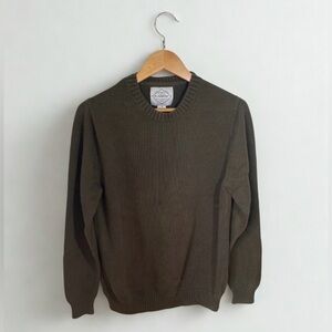 St. John's Bay Forest Green Crewneck Sweater